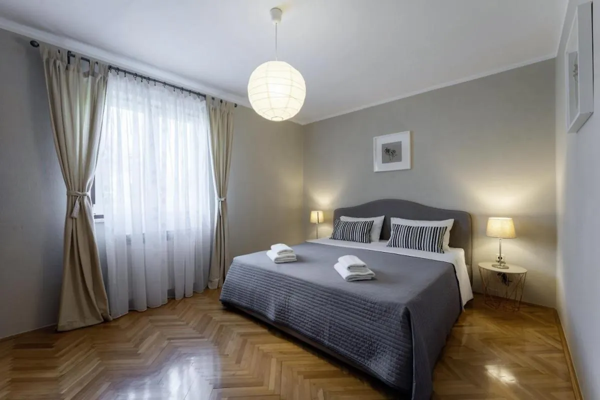 ホテル Rosy In Rovinj - Istrien 0*,